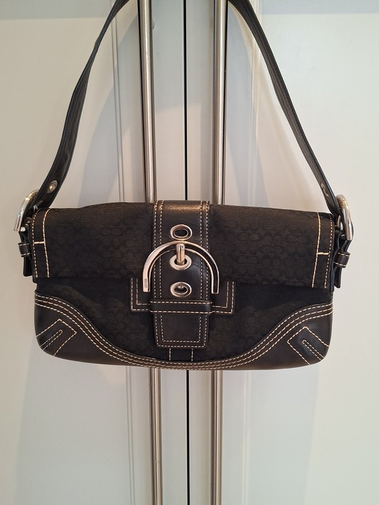 Coach Handbags - Coach Signature Soho Vintage black monogram shoulder bag in canvas and leather